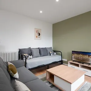 Appartement Spacieux T3 Avec 2 Parkings Gratuits Et 2 Balcons, Toulouse